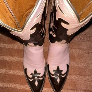 1883 Lucchese boots! Size 7!